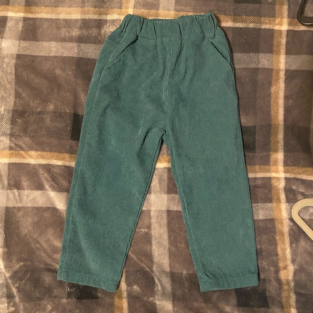 baby Toddler 24m Green Pants - Corduroy Style - Perfect For Christmas - Bottoms